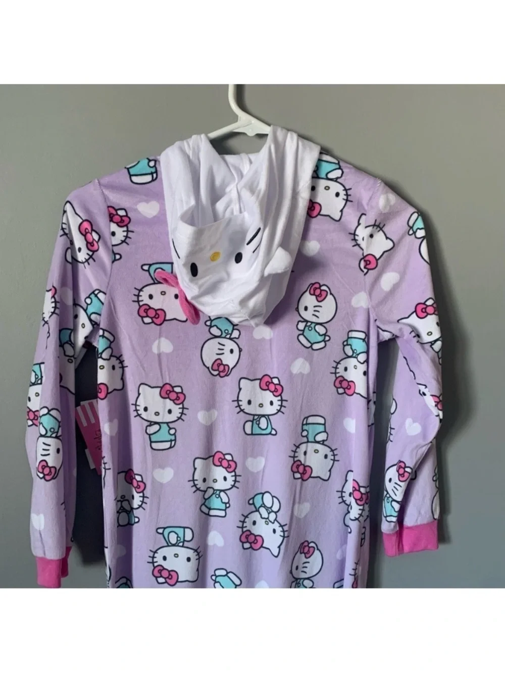 Hello Kitty new tags